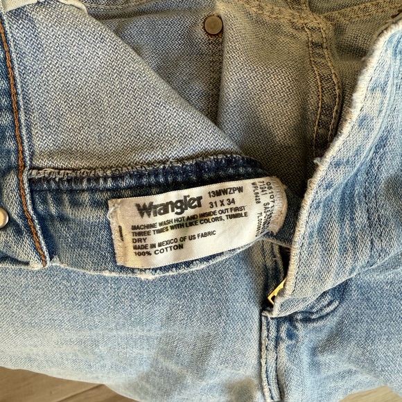 Vintage 1990 Wrangler Jeans 31x34 - Picture 7 of 7